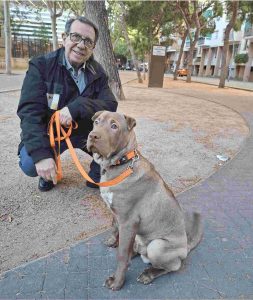 Javier con Blas cachorro de 4 meses